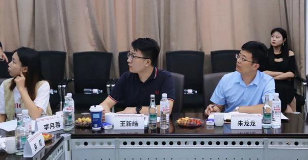 部分与会嘉宾2.jpg